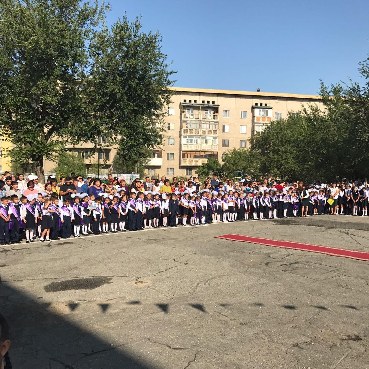 02.09.2017ж. Талдықорған қаласы №17 орта мектепте «Мен – өз елімнің патриотымын» атты «Алғашқы қоңырау» салтанатты жиыны өтілді